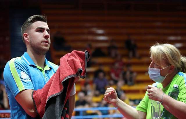 让球迷感到 让球迷感到