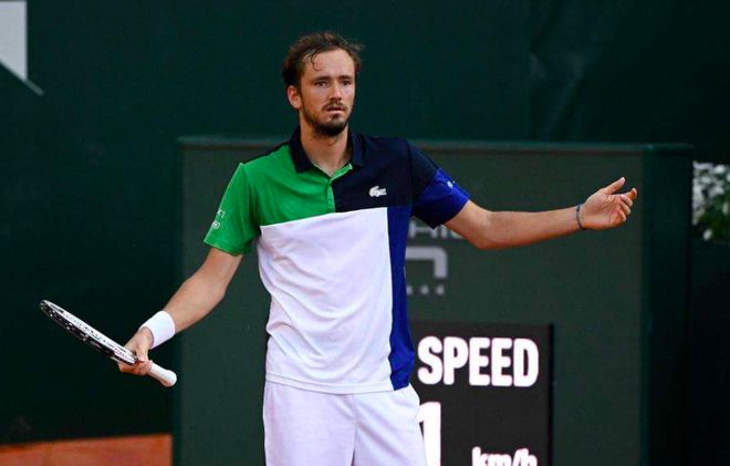 對手兩名甚 對手兩名甚